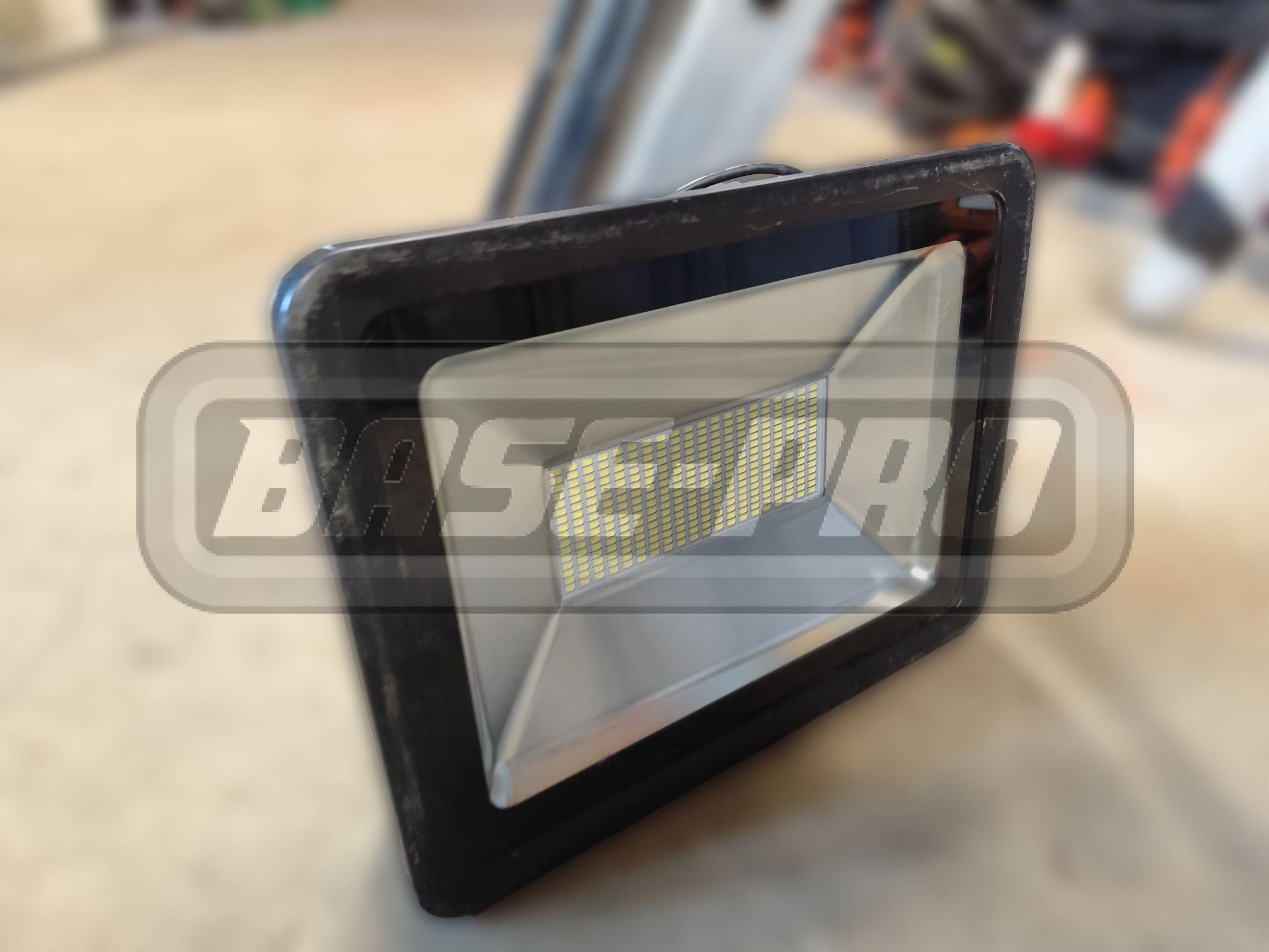 LED Flood Light 150W - Image 3