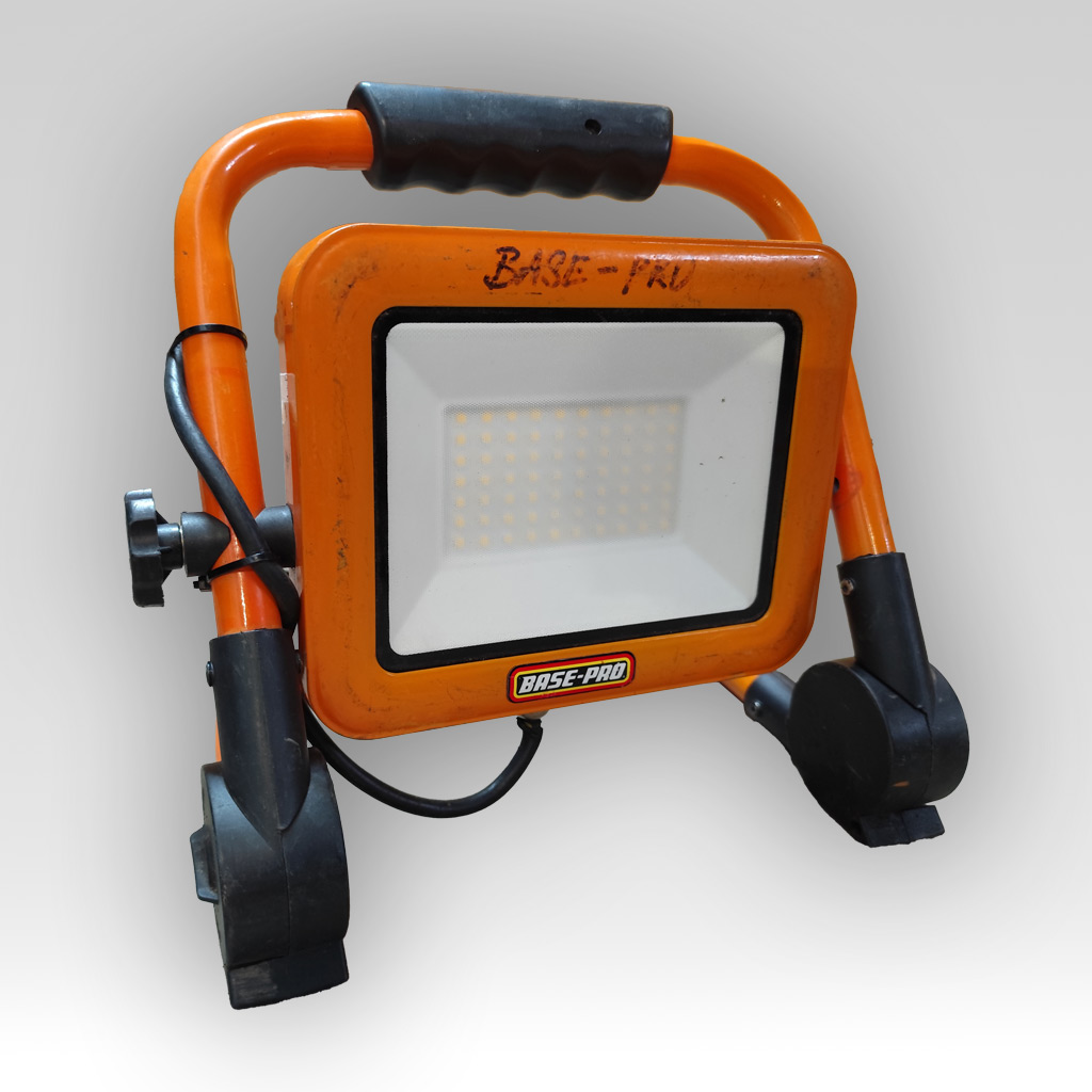 Middle_RMLED_50W_nahled